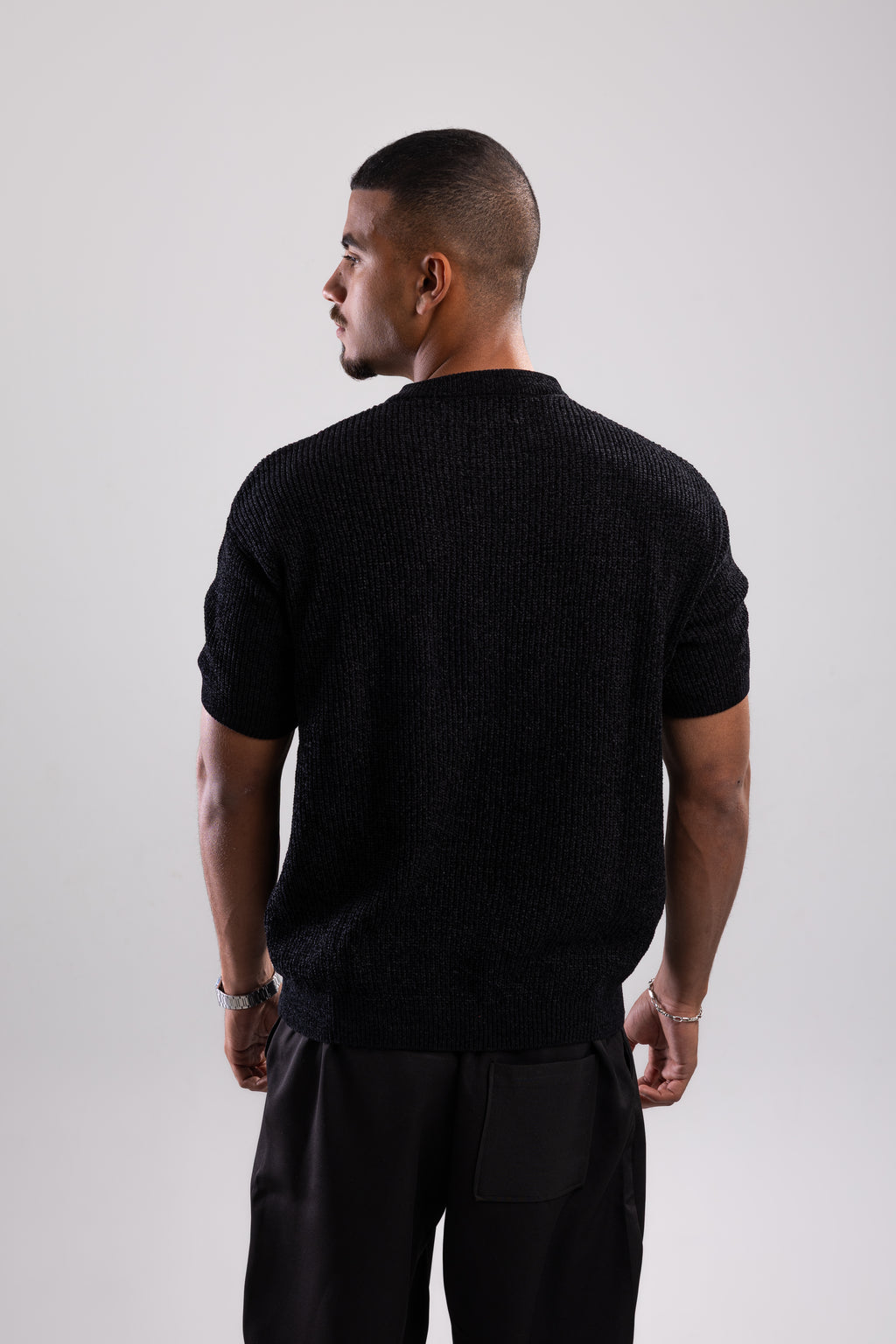 Round Neck Knit T-shirt - Black