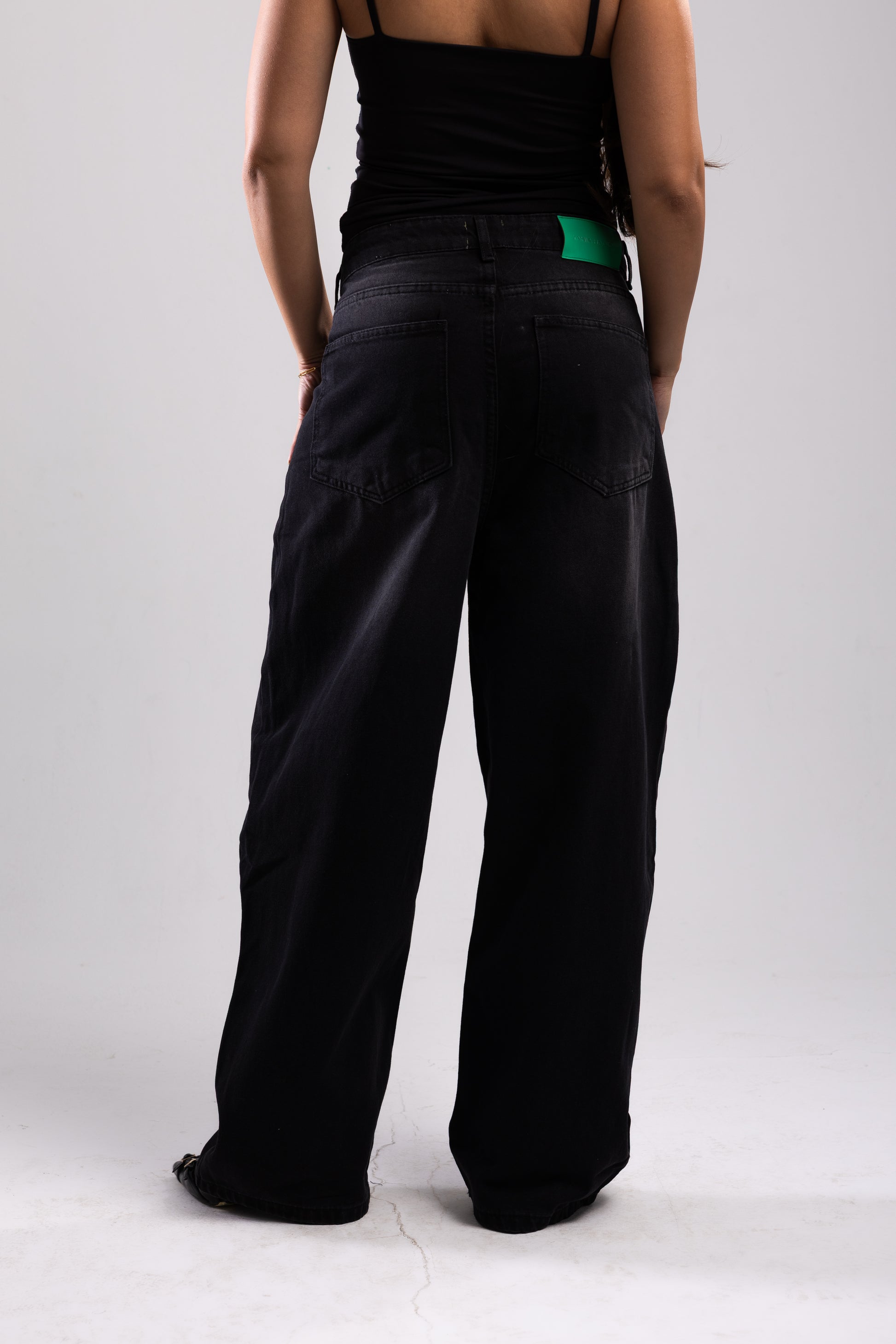 Black Straight-baggy Jeans
