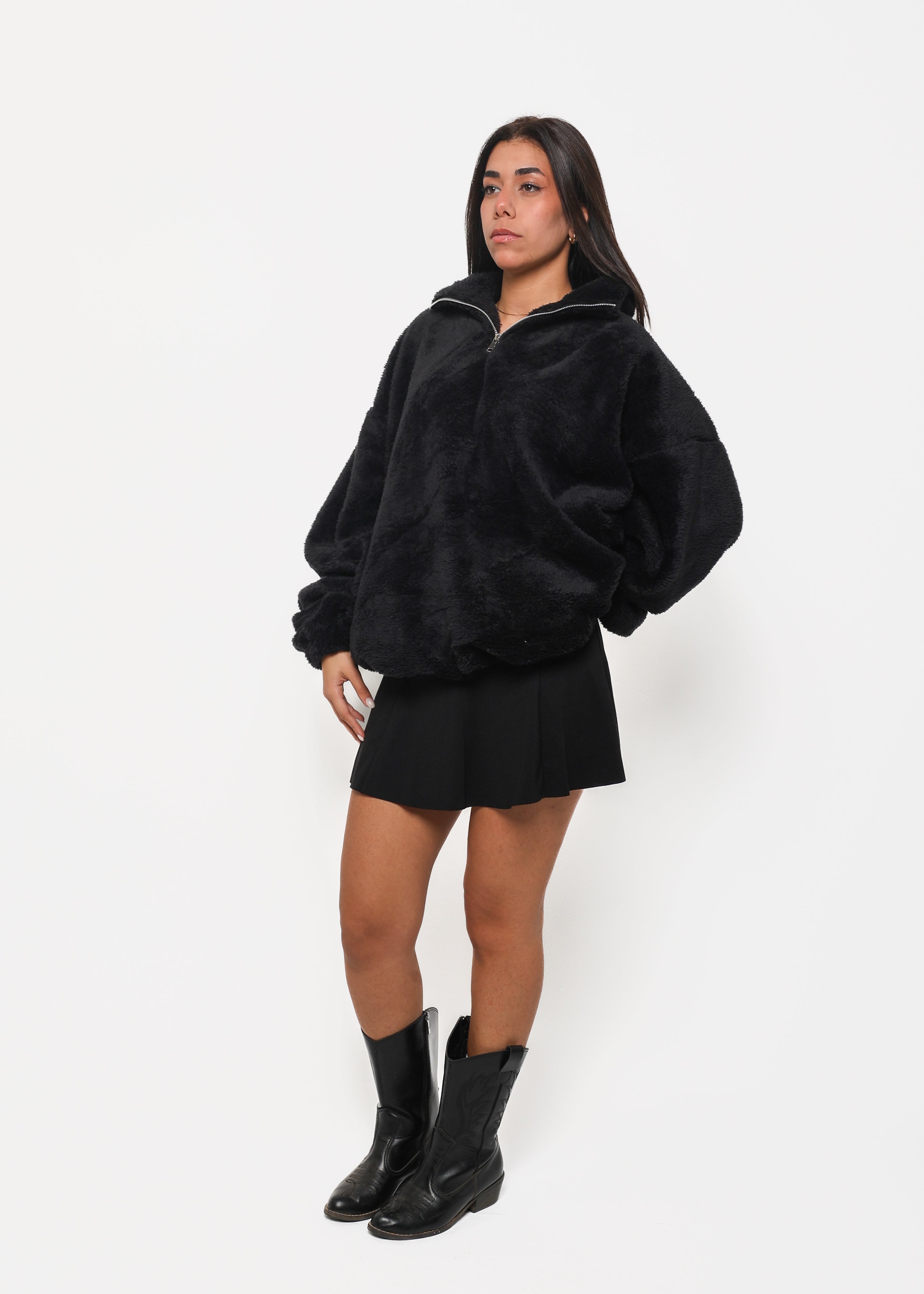 Fur Inside Out Q-Zipper – Yahia Hadidi